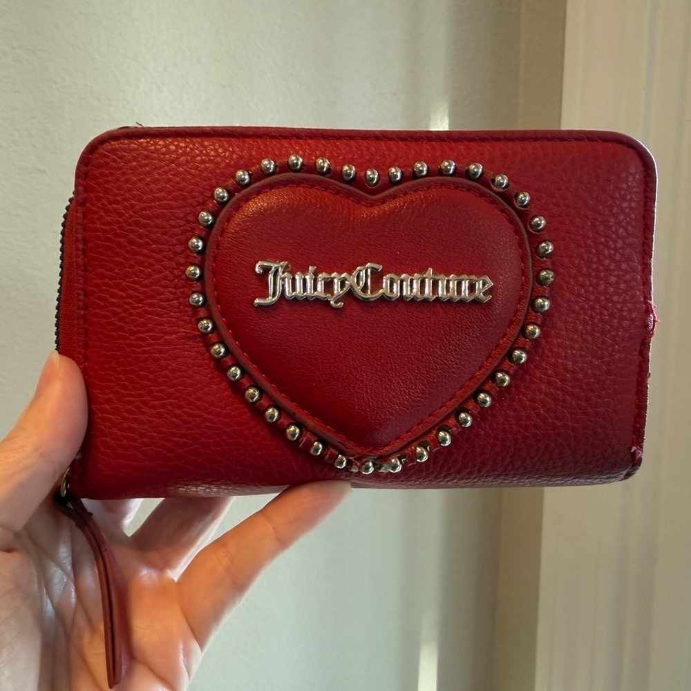 Juicy Couture Y2K Red Heart Zip Wallet studded
